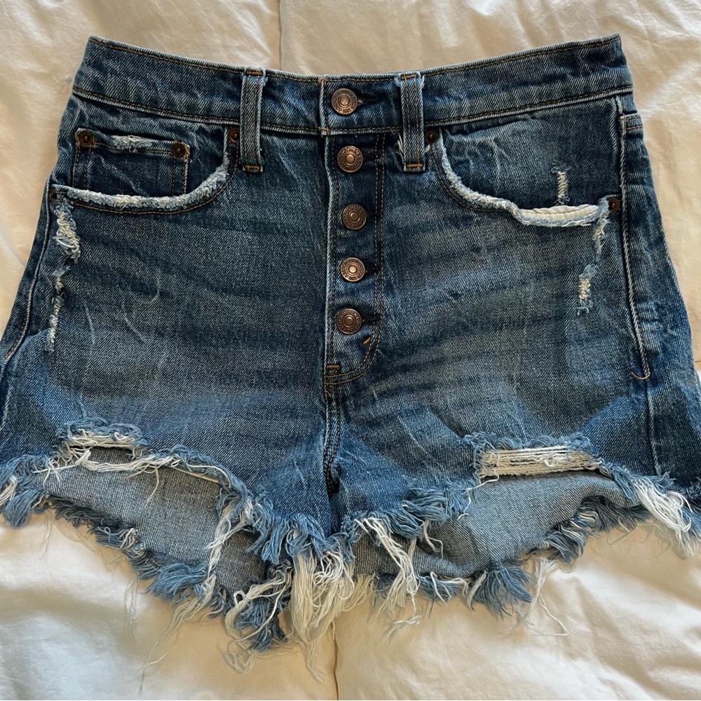 Abercrombie & Fitch High Rise Mom Short